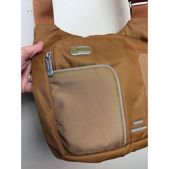 TUMI T-Tech Lightweight Nylon Flap Magnetic Closure Crossbody - Picture 6 of 14